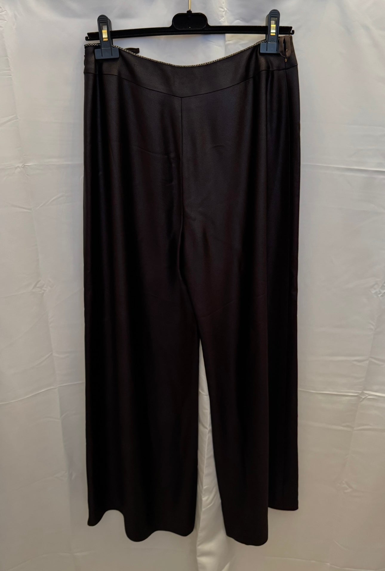Chanel Hose