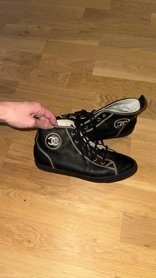 Chanel Sneaker Pre-Owned